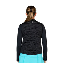 Load image into Gallery viewer, Sofibella UV Staples Quilt Womens Golf Vest
- 4