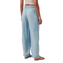 Load image into Gallery viewer, TravisMathew Chambray Womens Pants
- 2