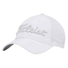 Load image into Gallery viewer, Titleist Tour Breezer Mens Golf Hat - White/Marble
- 9