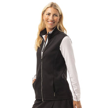 Load image into Gallery viewer, SanSoleil SolLayer Zip Womens Golf Vest - Black/M
- 1