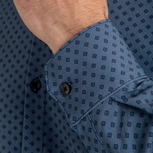 Load image into Gallery viewer, Mizzen + Main Lee Spade Trim LS Mens Dress Shirt
- 2