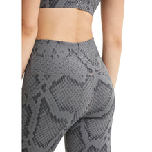 Load image into Gallery viewer, Varley Marina Womens Leggings
- 2