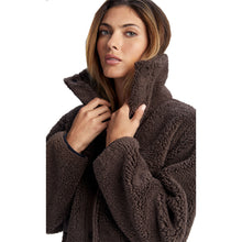 Load image into Gallery viewer, Varley Clemson Sherpa Womens Jacket
- 2