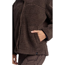 Load image into Gallery viewer, Varley Clemson Sherpa Womens Jacket
- 3