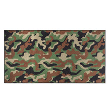 Load image into Gallery viewer, Titleist Microfiber Camo Golf Towel
- 1