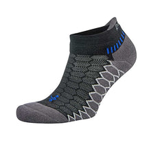 Load image into Gallery viewer, Balega Silvr No Show Compression Fit Running Socks - Black/Carbon/XL
- 1