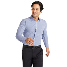 Load image into Gallery viewer, Mizzen + Main Lee Classic RF LS Mens Dress Shirt
- 7