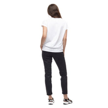 Load image into Gallery viewer, Indyeva Liv Quick Knit Dry Womens T-Shirt
- 6