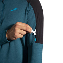 Load image into Gallery viewer, Brooks Notch Thermal Mens Running Hoodie
- 7