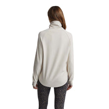 Load image into Gallery viewer, Varley Adkisson Womens Pullover
- 4