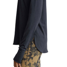 Load image into Gallery viewer, Varley Kearney Slate Marl Womens Long Sleeve Shirt
- 4
