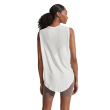 Load image into Gallery viewer, Varley Morro Womens Tank Top
- 4