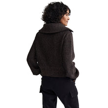 Load image into Gallery viewer, Varley Mentone Womens Half Zip Pullover
- 2