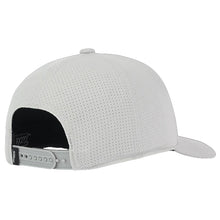 Load image into Gallery viewer, Titleist Boardwalk Junior Golf Hat
- 2