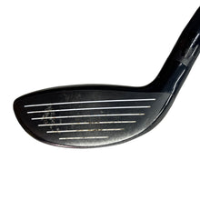 Load image into Gallery viewer, Used Titleist 910F 13.5 Extra Stiff FW 27092
- 3
