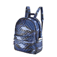 Load image into Gallery viewer, Oliver Thomas Wingwoman Laptop Backpack
 - 8