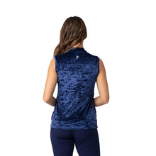 Load image into Gallery viewer, Sofibella Crushed Velvet Womens Golf Vest
 - 3