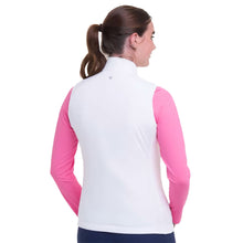Load image into Gallery viewer, EP New York Vertical Quilted Womens Golf Vest
 - 5