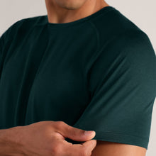 Load image into Gallery viewer, Rhone Reign Short Sleeve Mens Crew Neck
 - 15