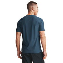 Load image into Gallery viewer, Rhone Reign Short Sleeve Mens Crew Neck
 - 13