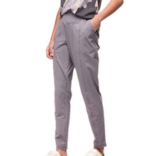 Load image into Gallery viewer, Indyeva Matkailu V Womens Woven Stretch Pants
 - 3
