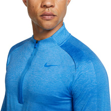 Load image into Gallery viewer, Nike Seamless Statement Mens Golf 1/2 Zip
 - 2