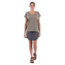 Load image into Gallery viewer, Indygena Liv Quick Knit Dry Womens SS T-Shirt
 - 3