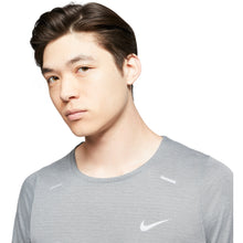 Load image into Gallery viewer, Nike Rise 365 Mens Short Sleeve Running Shirt
 - 5