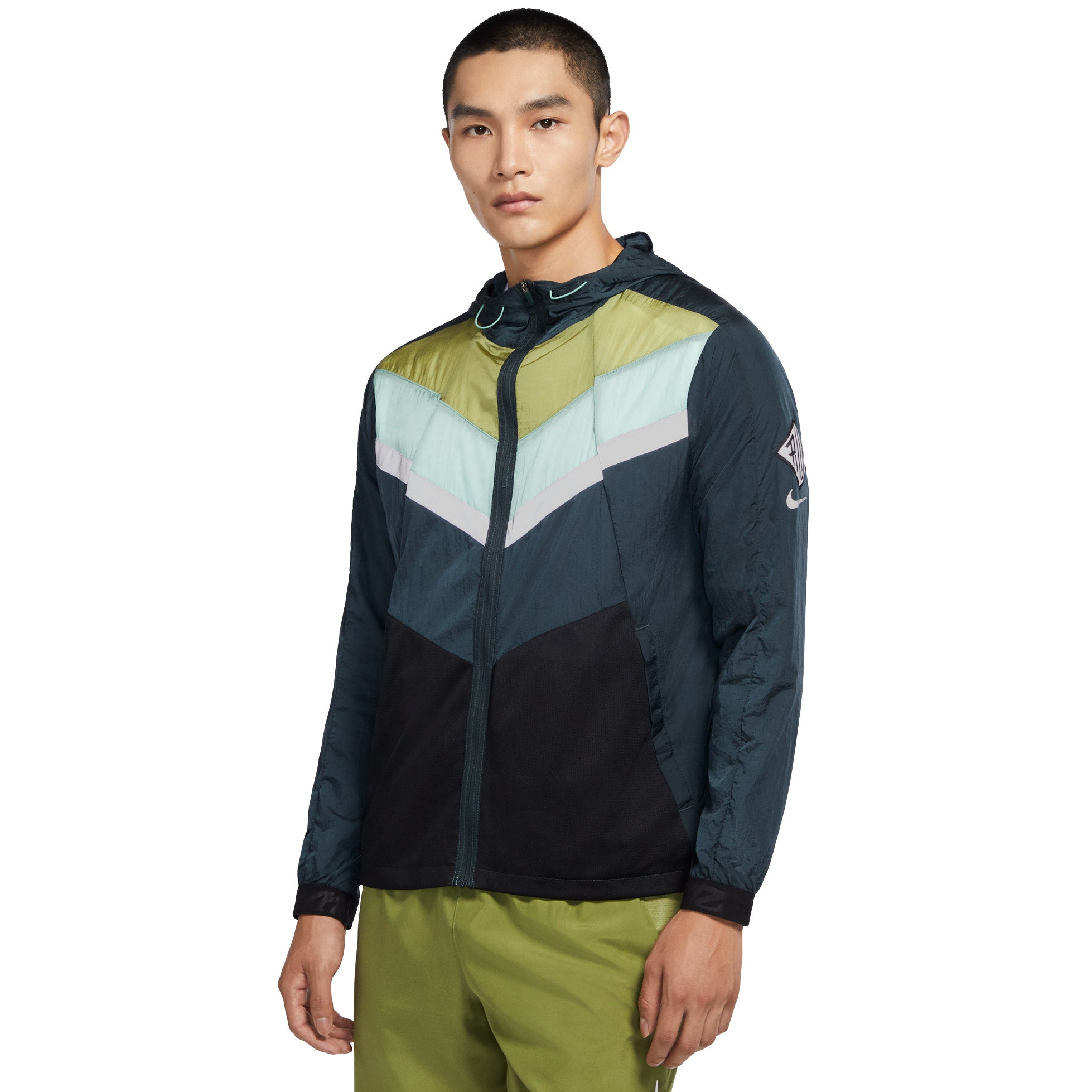 Nike Windrunner Wild Run Mens Running Jacket Golf Clubs