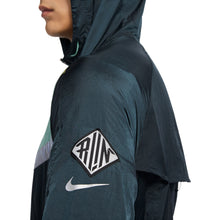 Load image into Gallery viewer, Nike Windrunner Wild Run Mens Running Jacket
 - 3