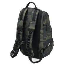 Load image into Gallery viewer, Oakley Street Organizing Backpack
 - 2