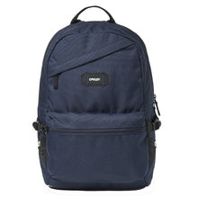 Load image into Gallery viewer, Oakley Street Backpack
 - 1