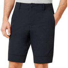 Load image into Gallery viewer, Oakley Targetline Quickdry Perf Mens Golf Shorts
 - 1