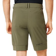 Load image into Gallery viewer, Oakley Targetline Quickdry Perf Mens Golf Shorts
 - 4