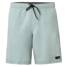 Load image into Gallery viewer, Oakley Ace Volley 18 Mens Boardshorts
 - 5