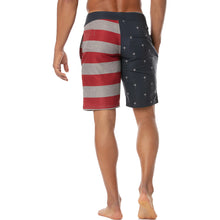 Load image into Gallery viewer, TravisMathew Brilliance Mens Boardshorts
 - 2