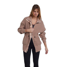 Load image into Gallery viewer, Varley Greenfield Womens Jacket - Stucco/M
 - 9