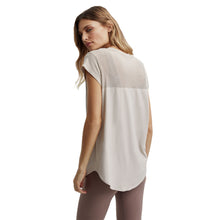Load image into Gallery viewer, Varley Carley Womens T-Shirt
 - 7