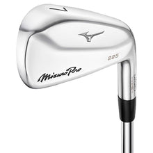 Load image into Gallery viewer, Mizuno Pro 225 Right Hand Mens Irons - 4-PW/DYNAMC GOLD 120/Stiff
 - 1