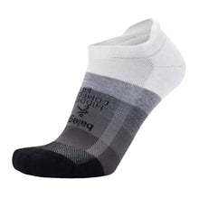 Load image into Gallery viewer, Balega Hidden Comfort Gradient NS Tab Socks - White/Asphalt/XL
 - 5