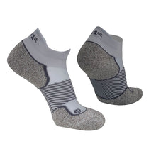 Load image into Gallery viewer, OS1st Pickleball No Show Socks - Grey/XL
 - 3