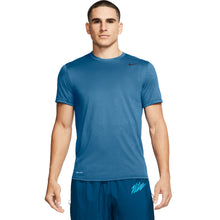 Load image into Gallery viewer, Nike Legend 2.0 Mens Short Sleeve Crew Shirt
 - 16