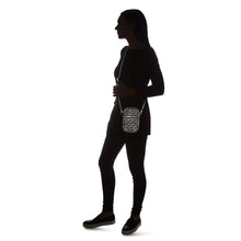 Load image into Gallery viewer, Oliver Thomas Cell Phone Crossbody
 - 39