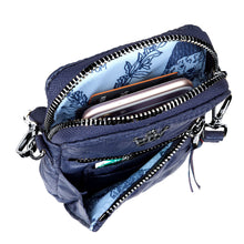 Load image into Gallery viewer, Oliver Thomas Cell Phone Crossbody
 - 40