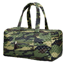 Load image into Gallery viewer, Oliver Thomas Wanderlust Weekender Duffle Bag
 - 6