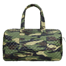 Load image into Gallery viewer, Oliver Thomas Wanderlust Weekender Duffle Bag
 - 7